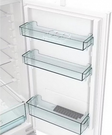 ������������ ����������� Gorenje NRKI418FP2